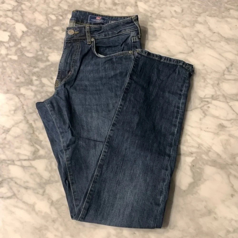 Vineyard Vines mid wash jeans, 30 x 32”